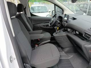 FIAT Doblo usata, con Sedile posteriore sdoppiato