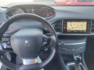 PEUGEOT 308 usata, con Autoradio