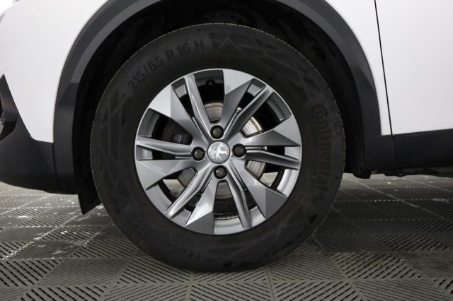 PEUGEOT 2008 usata 8