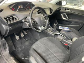 PEUGEOT 308 usata, con Fendinebbia