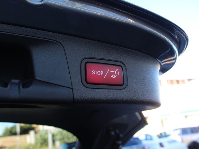 MERCEDES-BENZ GLA 200 usata, con Sensore di pioggia