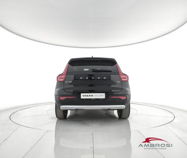 VOLVO XC40 usata 5