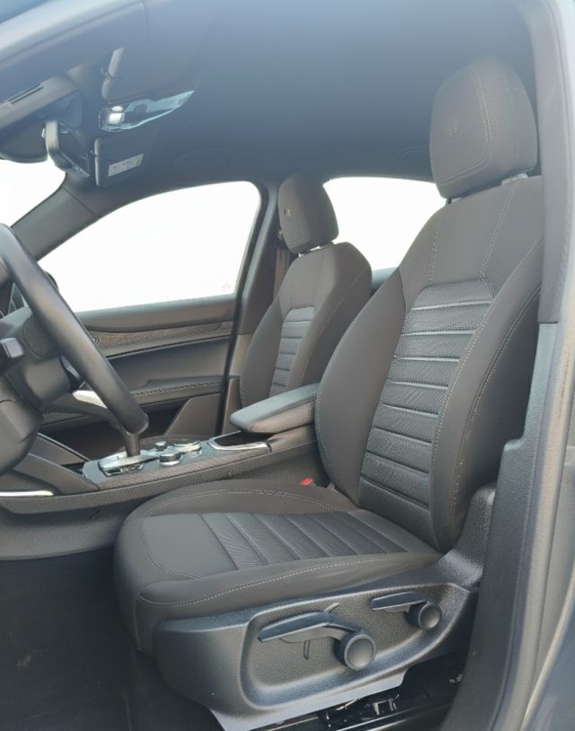 ALFA ROMEO Stelvio usata, con Cronologia tagliandi