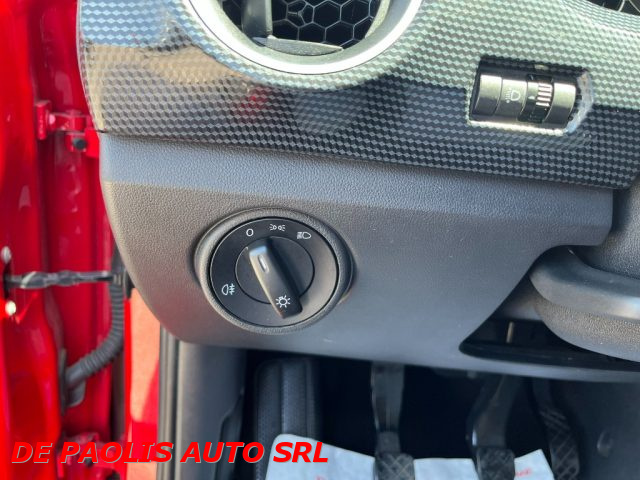 VOLKSWAGEN up! usata, con Chiusura centralizzata