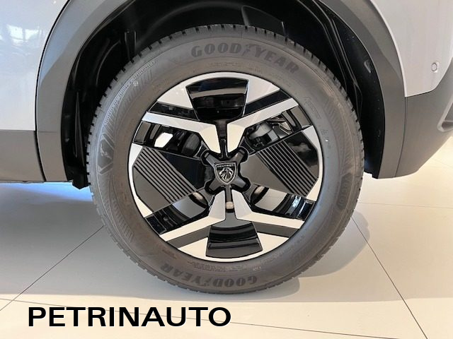 PEUGEOT 2008 usata, con Isofix