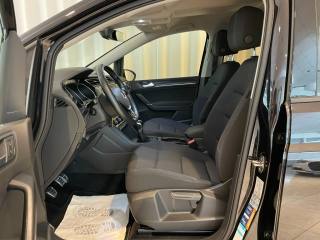 VOLKSWAGEN Touran usata, con Airbag Passeggero