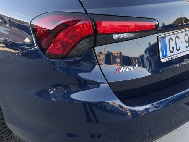 FIAT Tipo usata, con Sensori di parcheggio posteriori