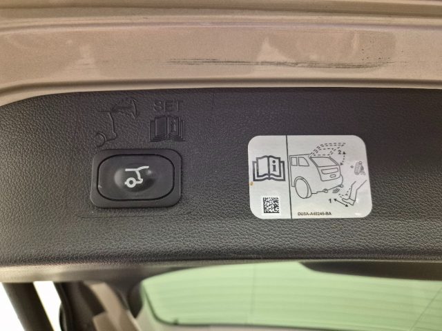 FORD Kuga usata, con Sensori di parcheggio posteriori