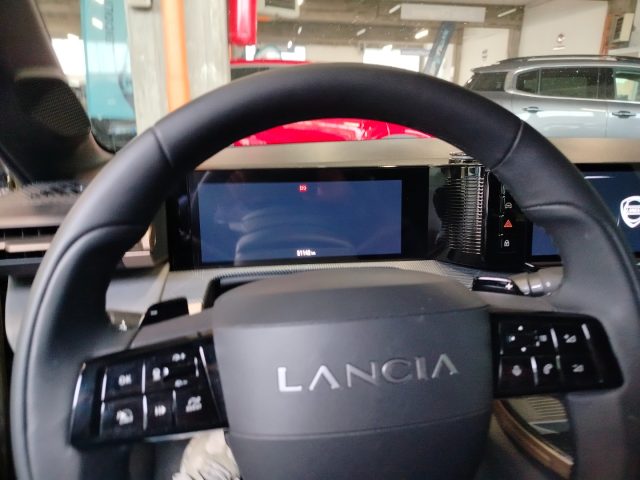 LANCIA Ypsilon usata, con Sensori di parcheggio posteriori