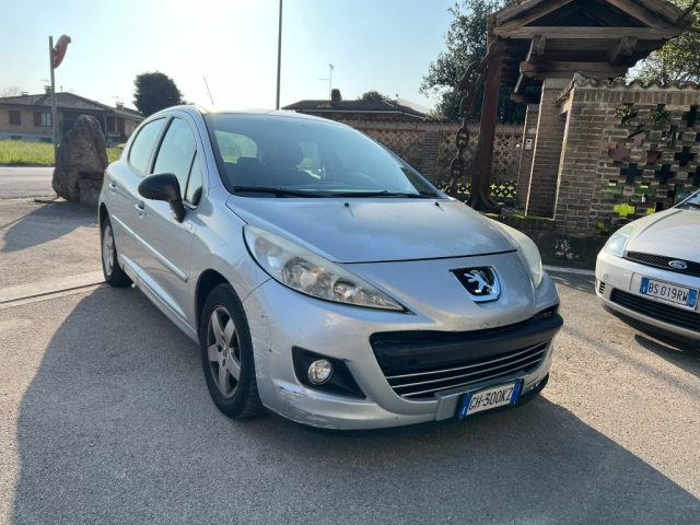 PEUGEOT 207 usata, con Airbag