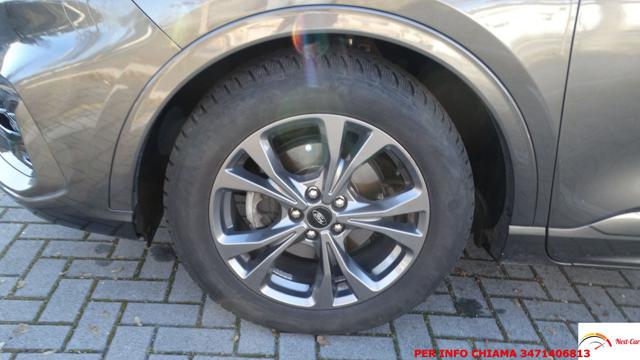 FORD Kuga usata, con Specchietti laterali elettrici