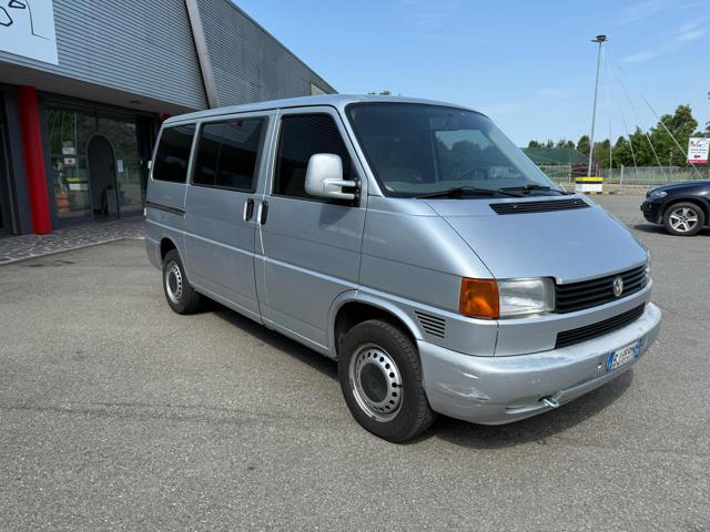 VOLKSWAGEN Transporter usata 2