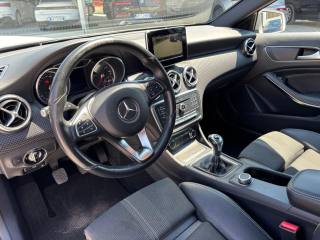 MERCEDES-BENZ A 180 usata, con Boardcomputer