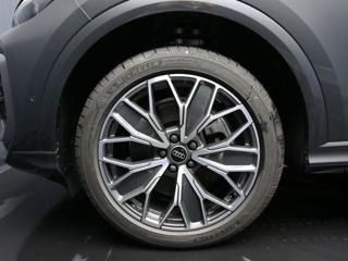 AUDI Q5 usata, con Autoradio