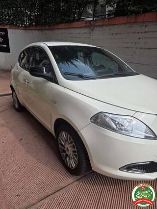 LANCIA Ypsilon usata, con Airbag