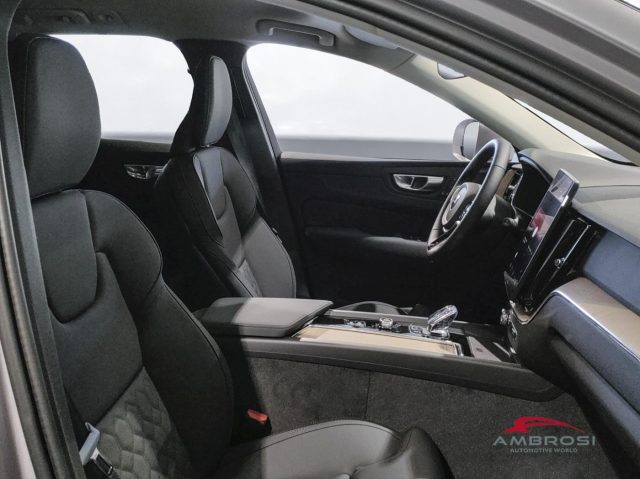 VOLVO XC60 usata 9