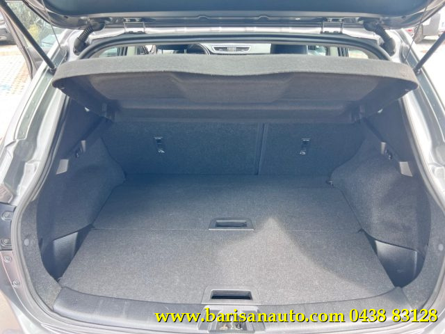 NISSAN Qashqai usata, con Boardcomputer
