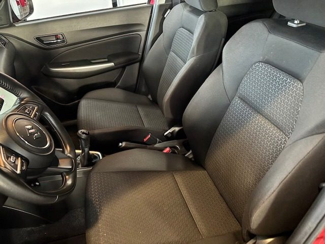 SUZUKI Swift usata, con Chiusura centralizzata