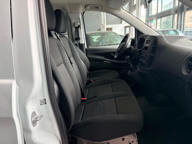 MERCEDES-BENZ Vito usata, con Bluetooth