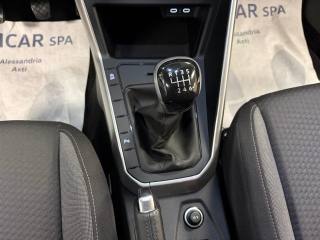VOLKSWAGEN Taigo usata, con Touch screen