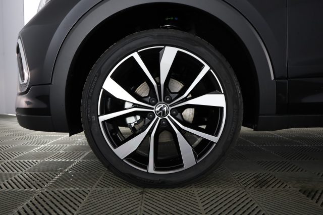 VOLKSWAGEN T-Cross usata 14