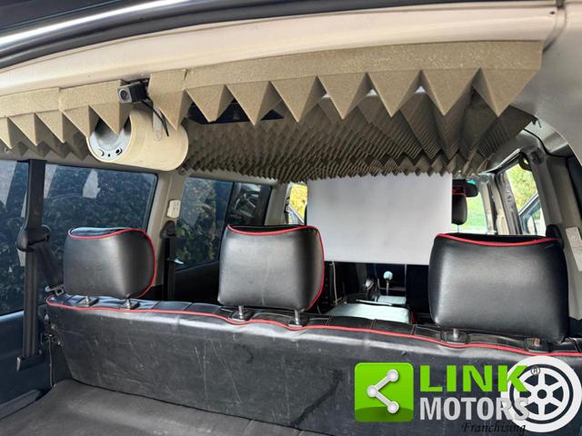 VOLKSWAGEN Transporter usata 10