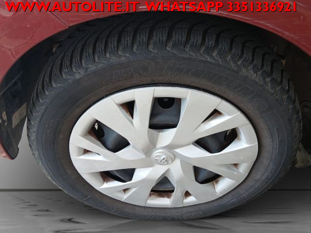 TOYOTA Yaris usata, con MP3