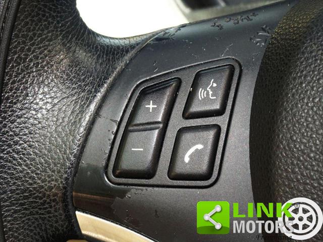 BMW 320 usata, con Park Distance Control