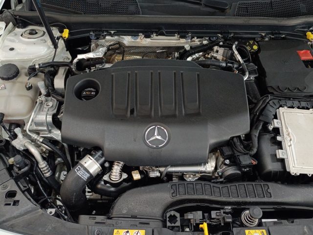 MERCEDES-BENZ CLA 180 usata, con Sensore di pioggia