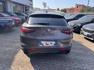 ALFA ROMEO Stelvio usata, con Autoradio