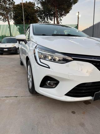 RENAULT Clio usata, con Autoradio