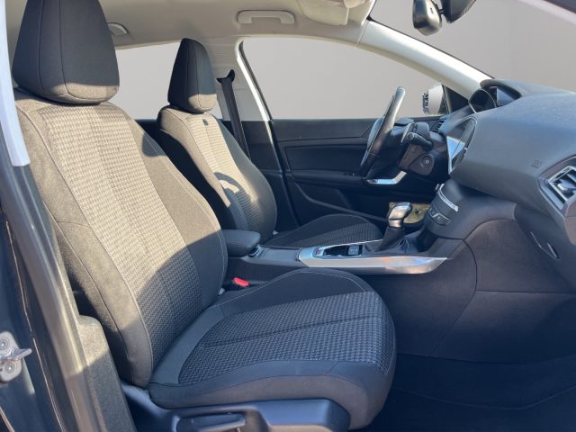 PEUGEOT 308 usata, con Cruise Control