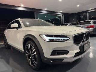 VOLVO V90 Cross Country usata, con Airbag laterali