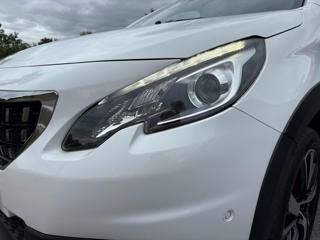 PEUGEOT 2008 usata, con Fari Xenon