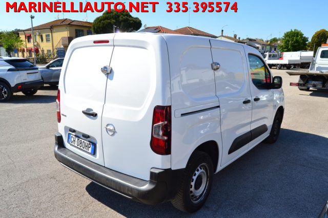 OPEL Combo usata, con Fendinebbia