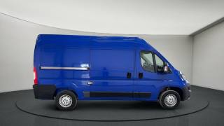 PEUGEOT Boxer usata, con Autoradio