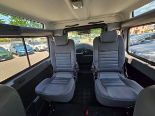 LAND ROVER Defender usata 13