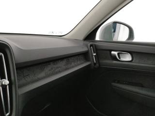 VOLVO XC40 usata, con Sedile posteriore sdoppiato