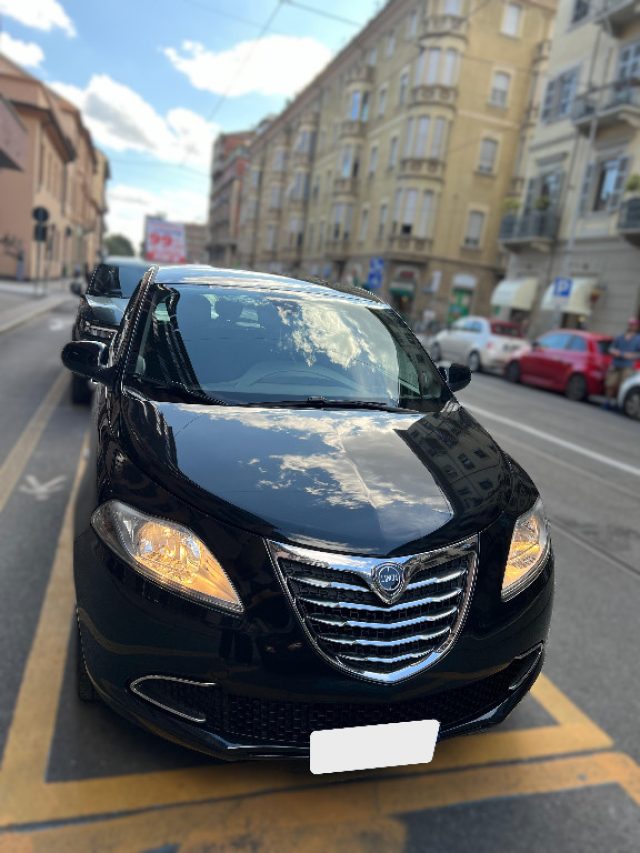 LANCIA Ypsilon usata, con Airbag testa