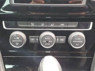 VOLKSWAGEN Golf usata, con Chiusura centralizzata