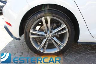 VOLKSWAGEN Golf usata, con Controllo trazione