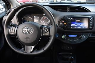 TOYOTA Yaris usata, con Cerchi in lega