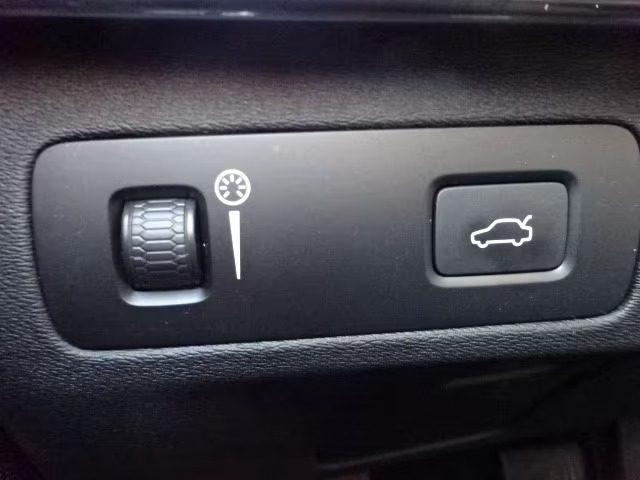 VOLVO XC90 usata, con Controllo trazione