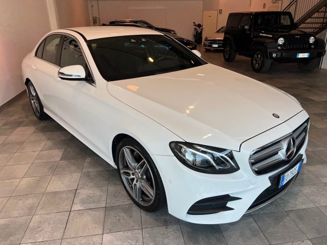 MERCEDES-BENZ E 220 usata, con Airbag laterali