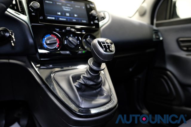 LANCIA Ypsilon usata, con Telecamera per parcheggio assistito
