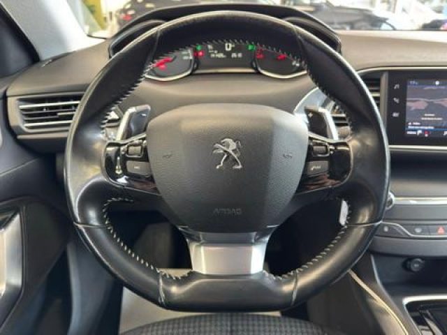 PEUGEOT 308 usata, con Cruise Control