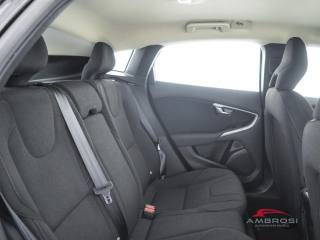 VOLVO V40 usata 10