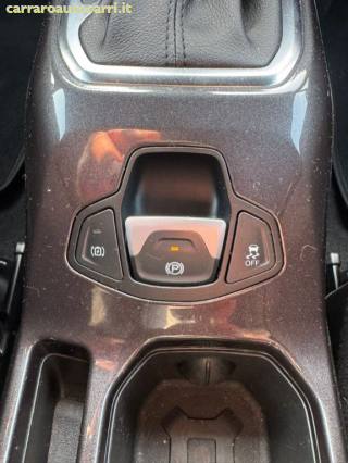 JEEP Renegade usata, con USB