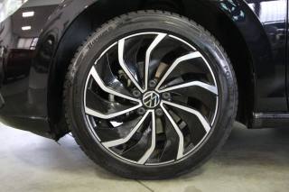 VOLKSWAGEN Golf usata, con Sistema di navigazione