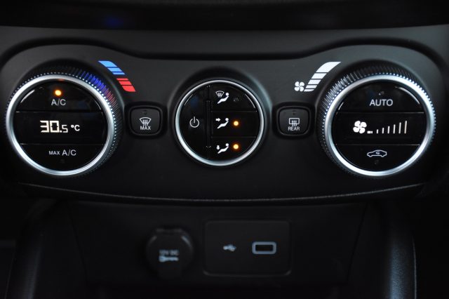 FIAT Tipo usata, con Controllo automatico clima